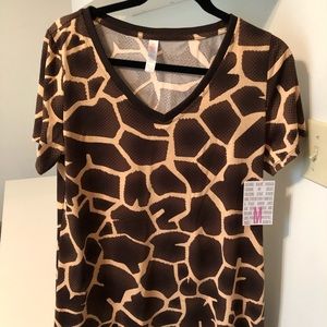 Lularoe M Giraffe Print Christy - BRAND NEW